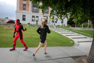 Illustration for article titled A real-life Deadpool is patrolling a small city in Washington state